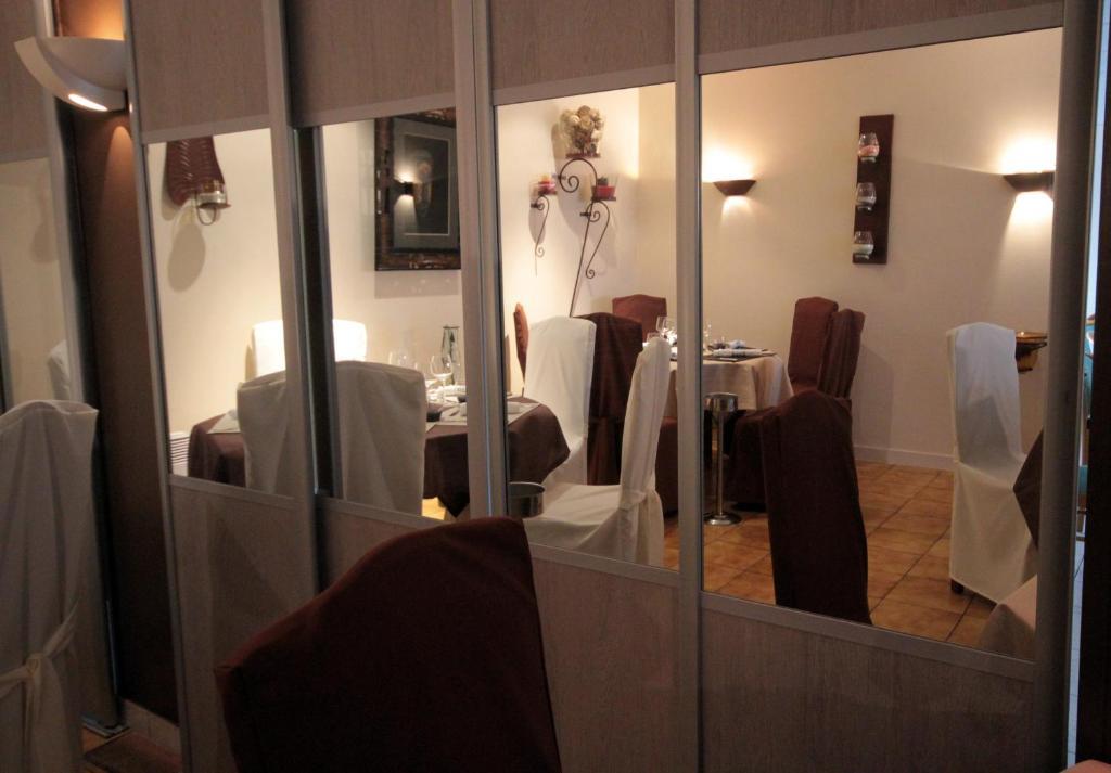 אואה Hotel De La Sirene מראה חיצוני תמונה